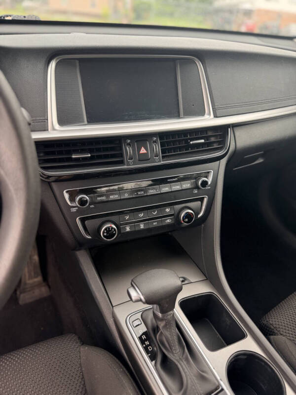 2019 Kia Optima LX