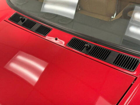 1986 De Tomaso Pantera