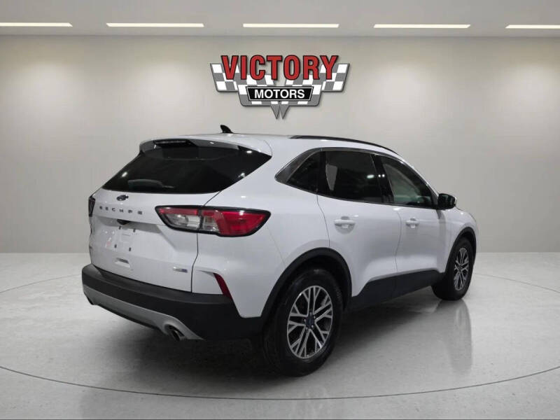 2020 Ford Escape SEL