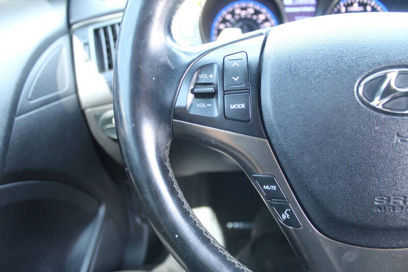 2015 Hyundai Genesis Coupe