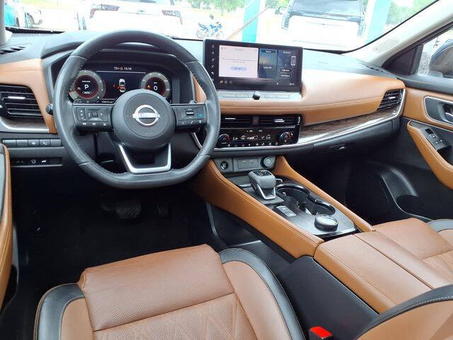 2024 Nissan Rogue Platinum