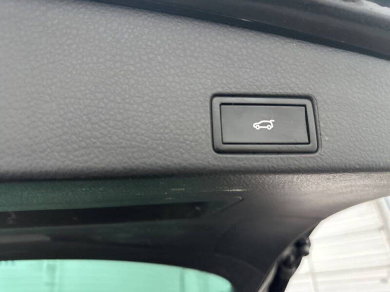 2016 Volkswagen Touareg