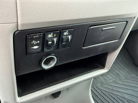 2016 Toyota Sienna XLE 8-Passenger