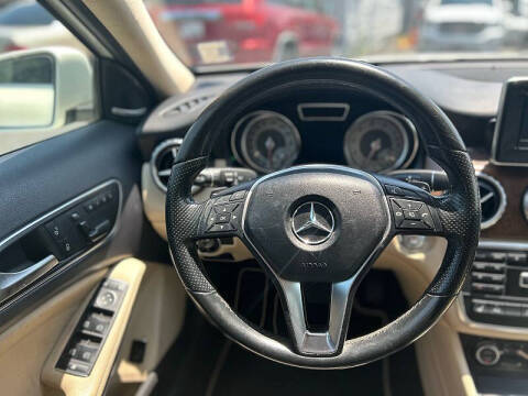 2015 Mercedes-Benz GLA GLA 250 4MATIC