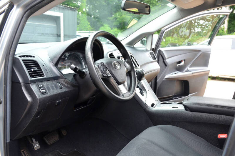2015 Toyota Venza LE