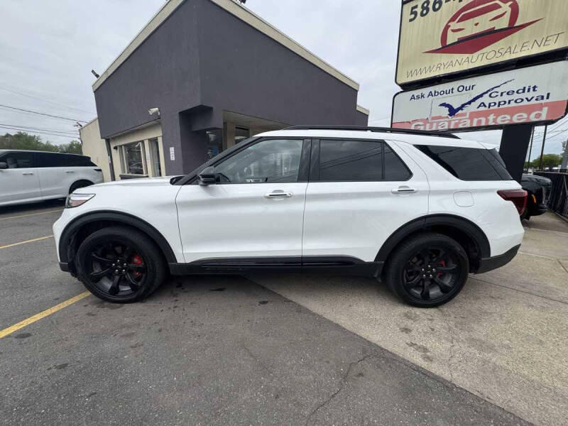 2023 Ford Explorer ST
