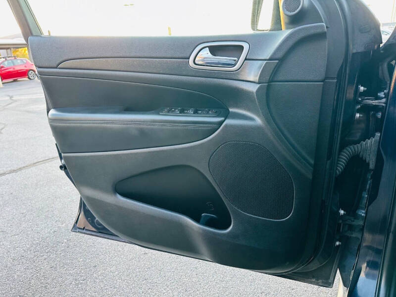 2018 Jeep Grand Cherokee Laredo