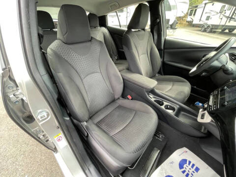 2017 Toyota Prius Two