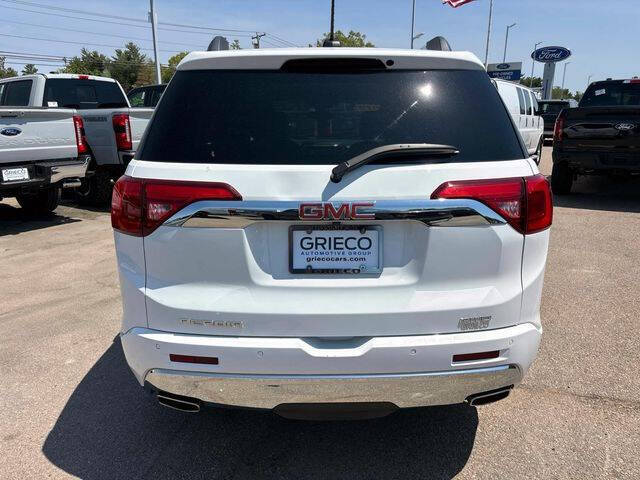 2019 GMC Acadia Denali