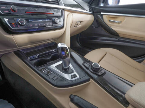 2017 BMW 3 Series 330e iPerformance