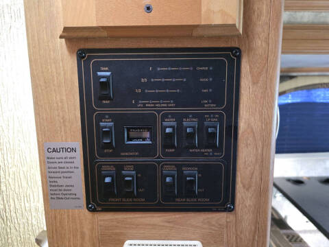 2006 Coachmen RV Aurora