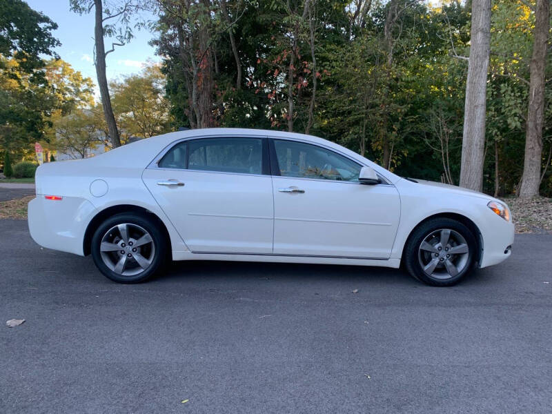 2012 Chevrolet Malibu 2LT photo 5