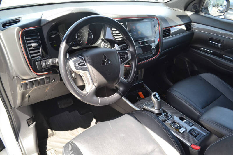 2019 Mitsubishi Outlander PHEV SEL