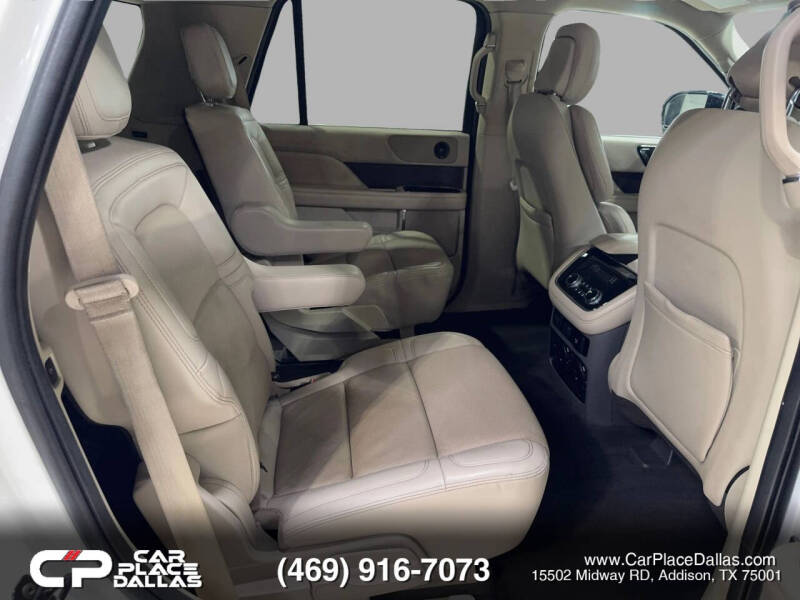 2020 Lincoln Navigator Standard