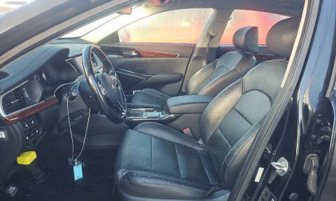 2019 Kia Cadenza Premium