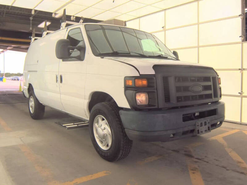 2014 Ford E-Series E-350 SD