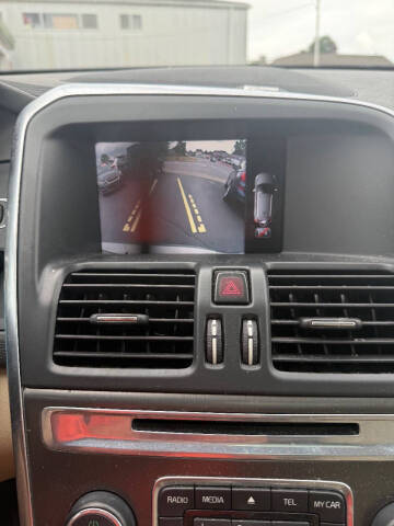 2015 Volvo XC60 3.2 Platinum