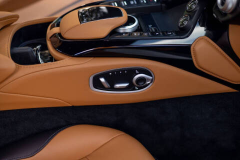 2023 Aston Martin Vantage