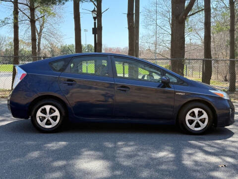 2012 Toyota Prius Two