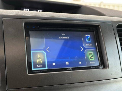 2013 Toyota Sienna SE 8-Passenger