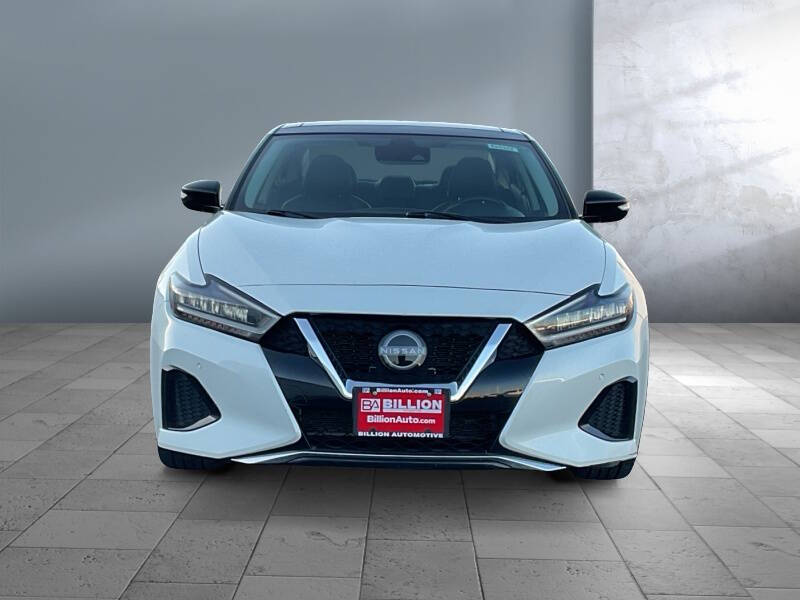 2023 Nissan Maxima