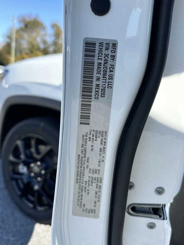 2026 Jeep Compass Latitude Altitude