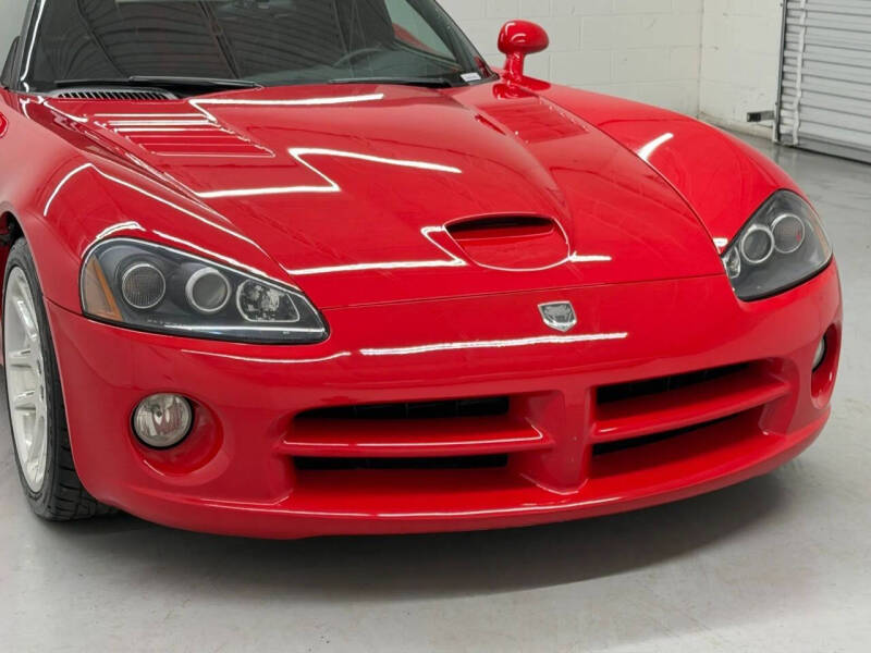 2003 Dodge Viper SRT-10