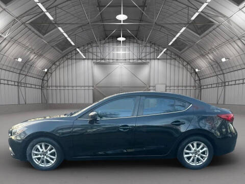 2016 Mazda MAZDA3 i Sport