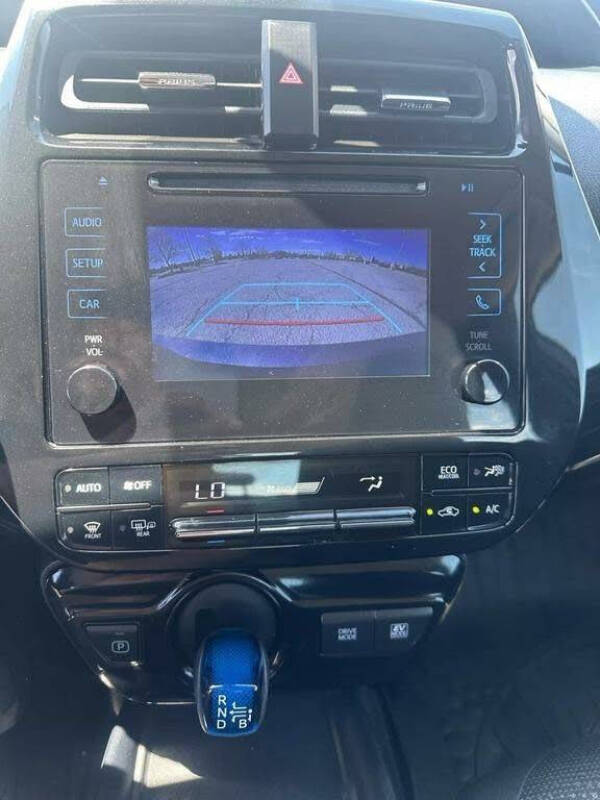 2019 Toyota Prius LE AWD-e