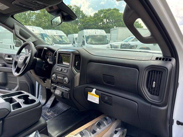 2026 GMC Sierra 3500HD CC Pro