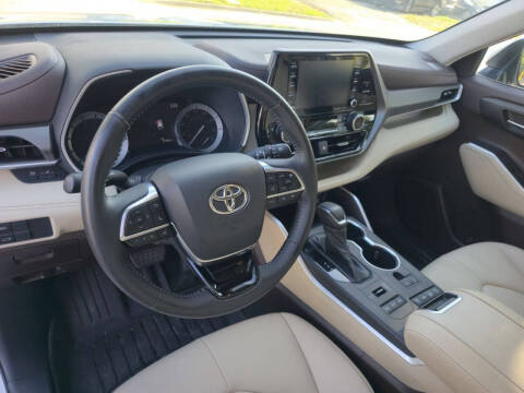 2020 Toyota Highlander XLE