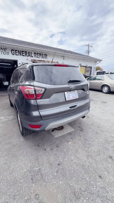2018 Ford Escape SE