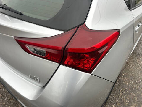 2017 Toyota Corolla iM