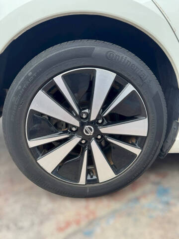 2021 Nissan Altima 2.5 SV