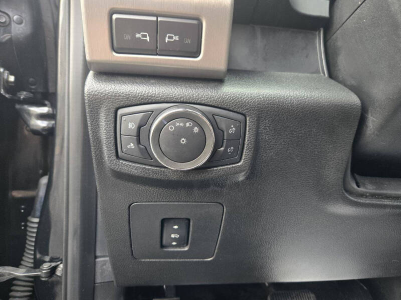 2015 Ford F-150 Platinum