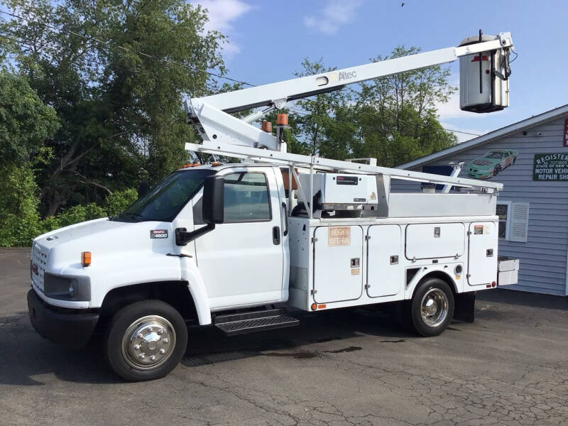 2005 Chevrolet Kodiak C4500 for sale at AFFORDABLE AUTO SVC & SALES in Bath NY