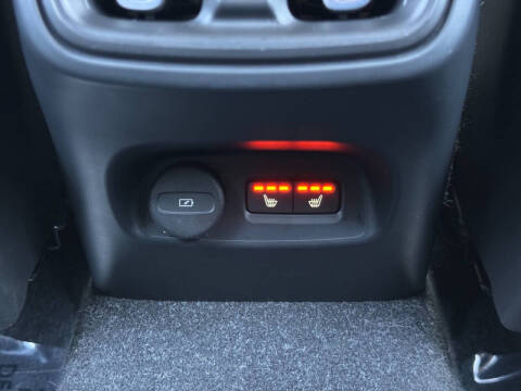 2023 Volvo XC40 B5 Core