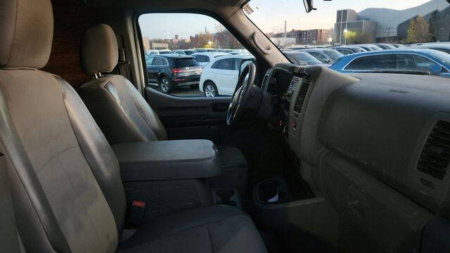 2016 Nissan NV