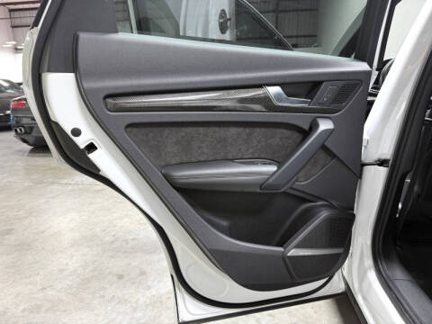 2020 Audi SQ5 3.0T quattro Prestige