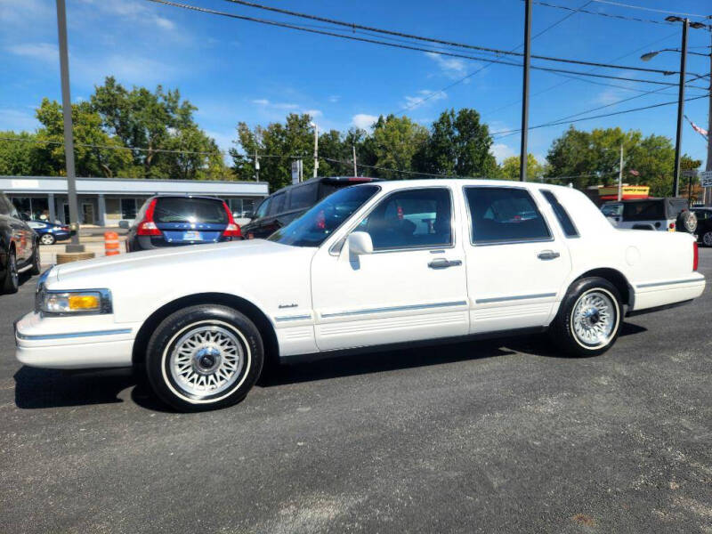 1997 Lincoln Town Car for sale at MR Auto Sales Inc. in Eastlake OH