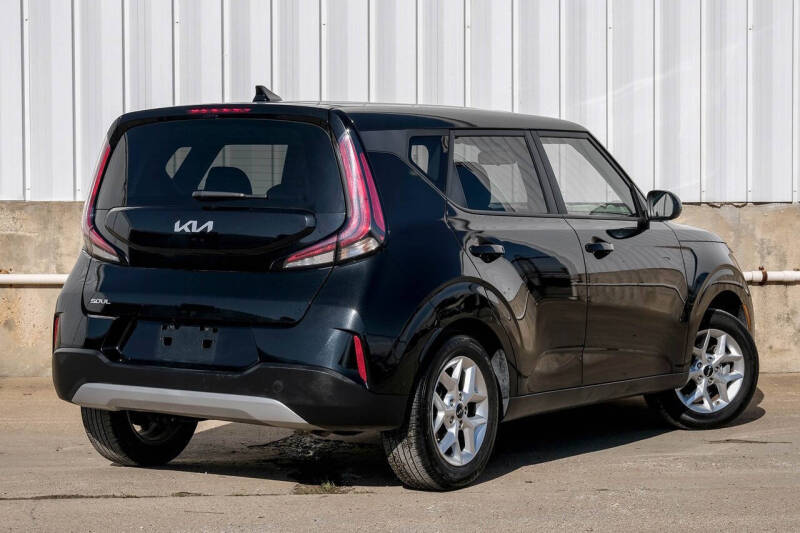 2024 Kia Soul LX