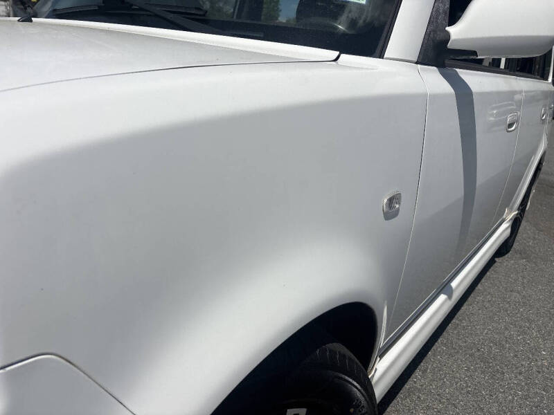 2005 Scion xB