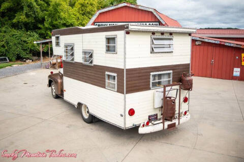 1951 International L-130