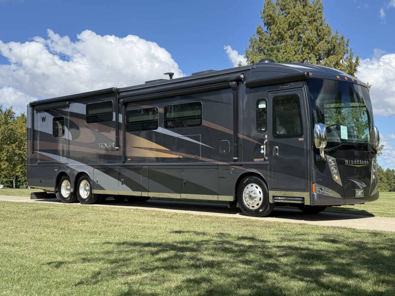 2014 Winnebago 42GD