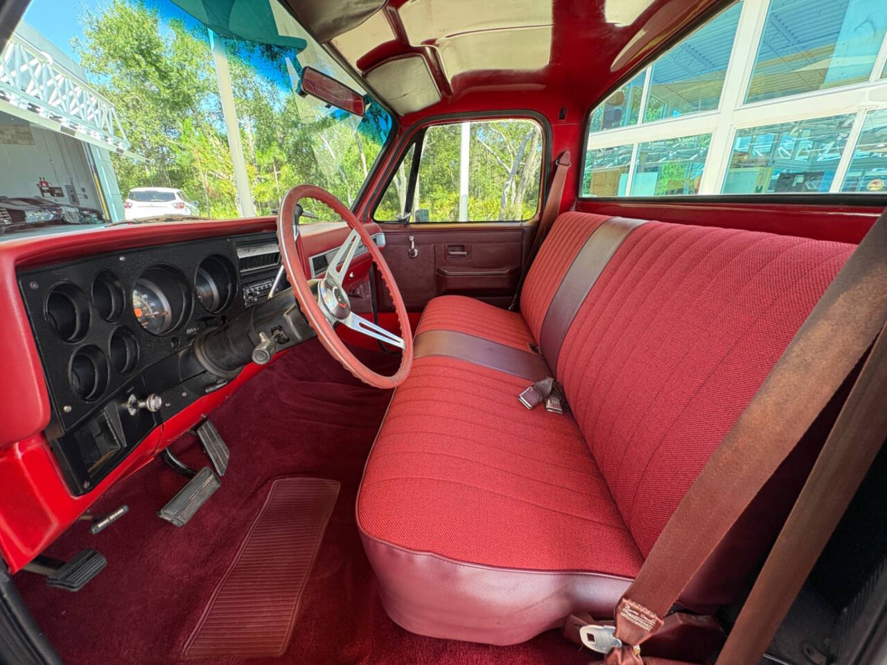 1987 Chevrolet R/V 10 Series 23