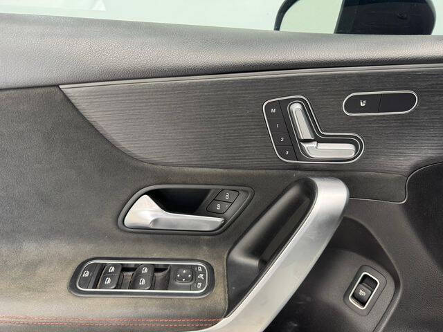 2019 Mercedes-Benz A-Class A 220