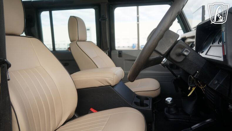 1999 Land Rover Defender