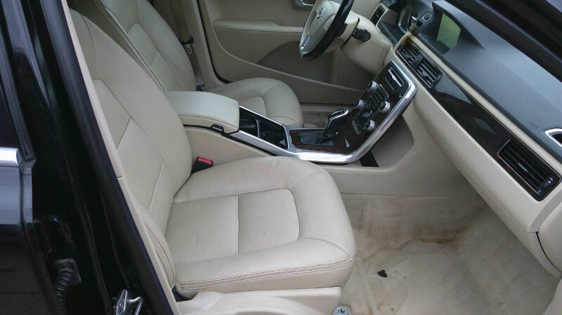 2015 Volvo XC70 T5 Drive-E Premier