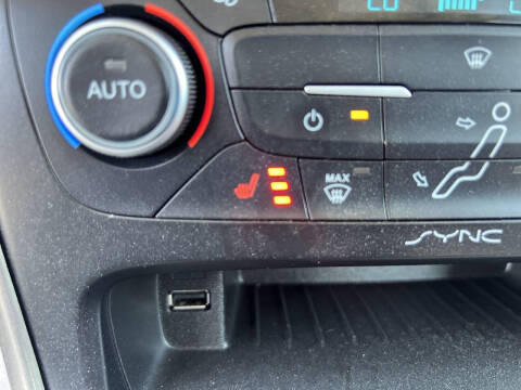 2018 Ford Focus Titanium