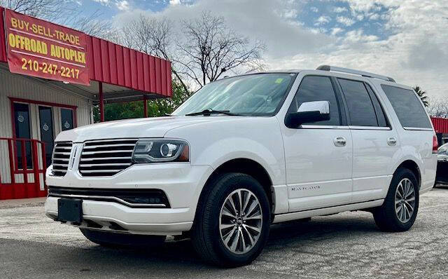 2017 Lincoln Navigator Select